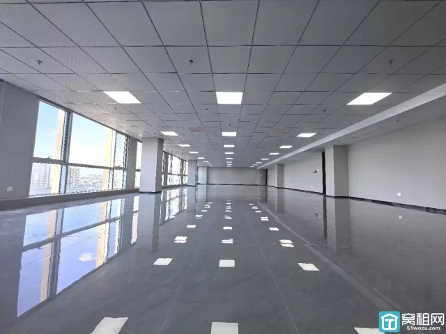 宁波地图5号线出口南苑环球酒店商务楼750.21平租金单价 2.5 元含税