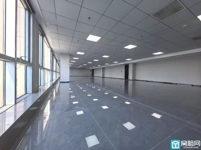 宁波地图5号线出口南苑环球酒店商务楼750.21平租金单价 2.5 元含税