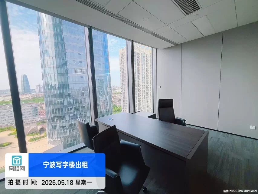 宁波鄞州区新世界写字楼384平米精装修办公室出租，单价2.8元/平米/天