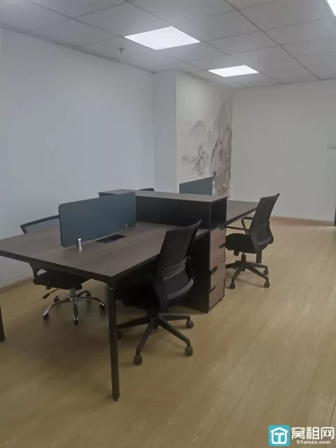 宁波地铁4号线矮柳东方商务中心55平东南双面采光全新家具，拎包入住