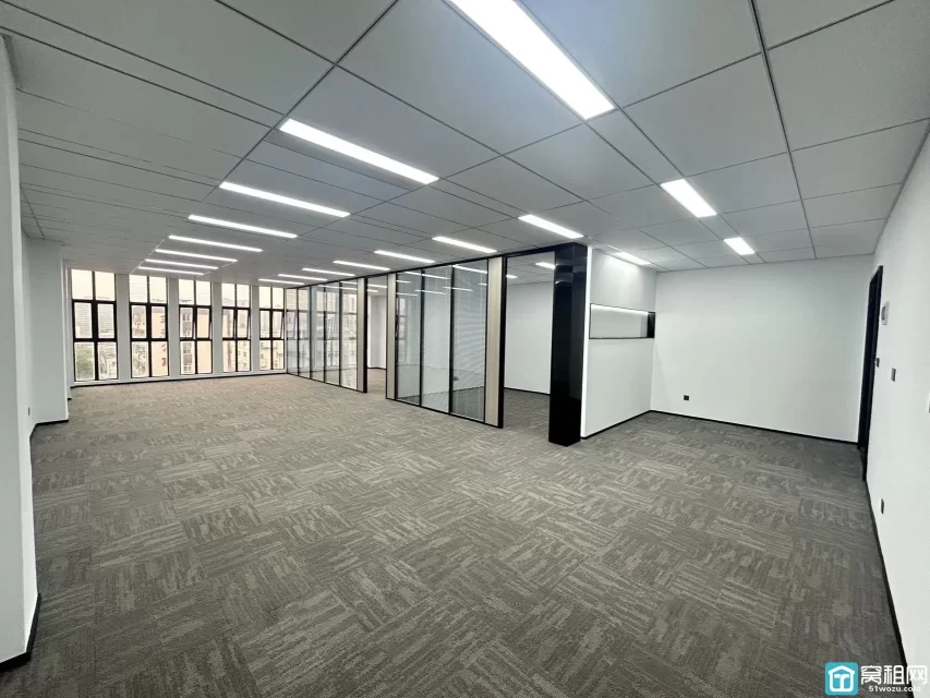 宁波梦创金谷科创产业园185平全新精装 精装现房+全套办公家具直接配齐出租