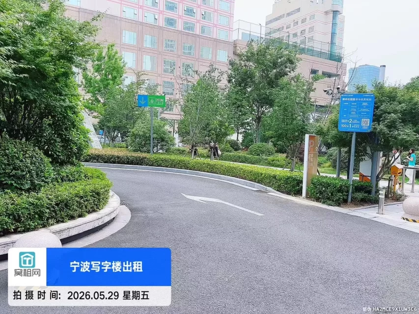招鄞大厦停车包月多少一个月？