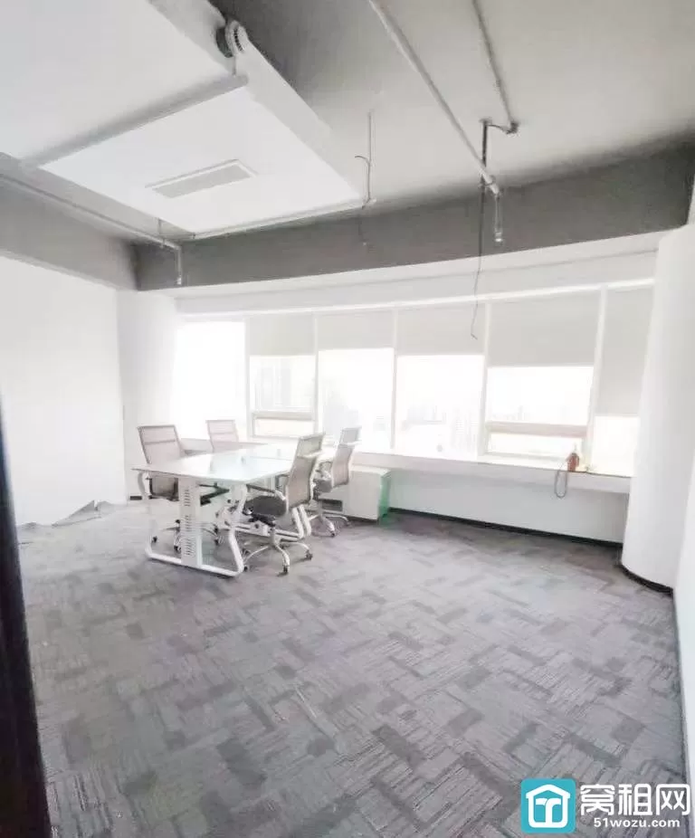 宁波天一商圈中农信大厦330㎡ ? 日租金 0.71元/㎡·天