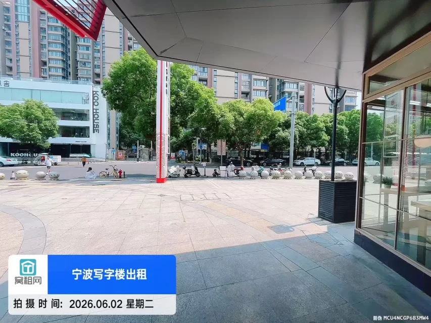 宁波万宏中心停车收费多少