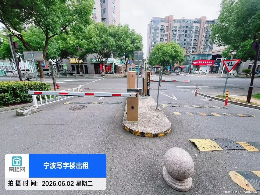 宁波长丰爱妻大厦停车收费
