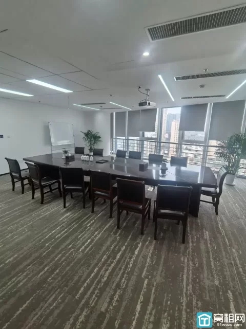 海曙火车站附近88.79平写字楼出租高楼层开发商直租