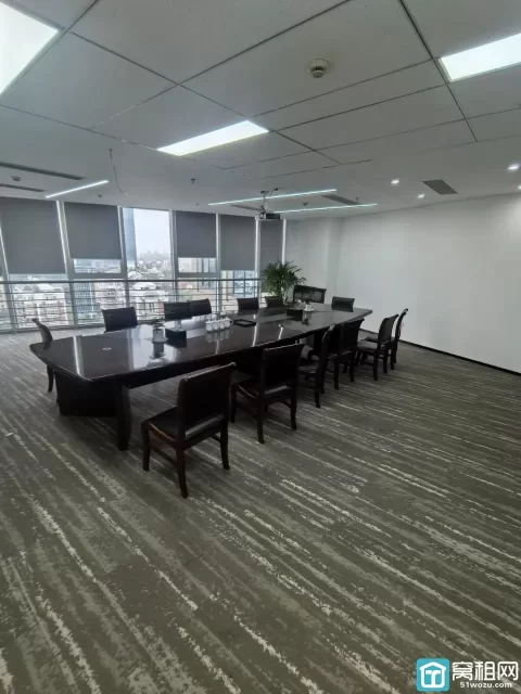 海曙火车站附近88.79平写字楼出租高楼层开发商直租