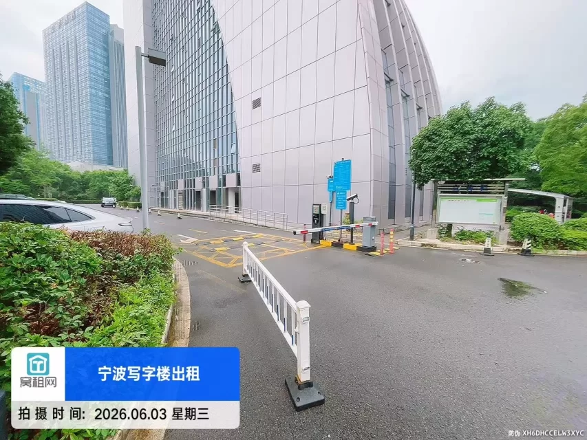 宁波江北企协大厦停车收费？