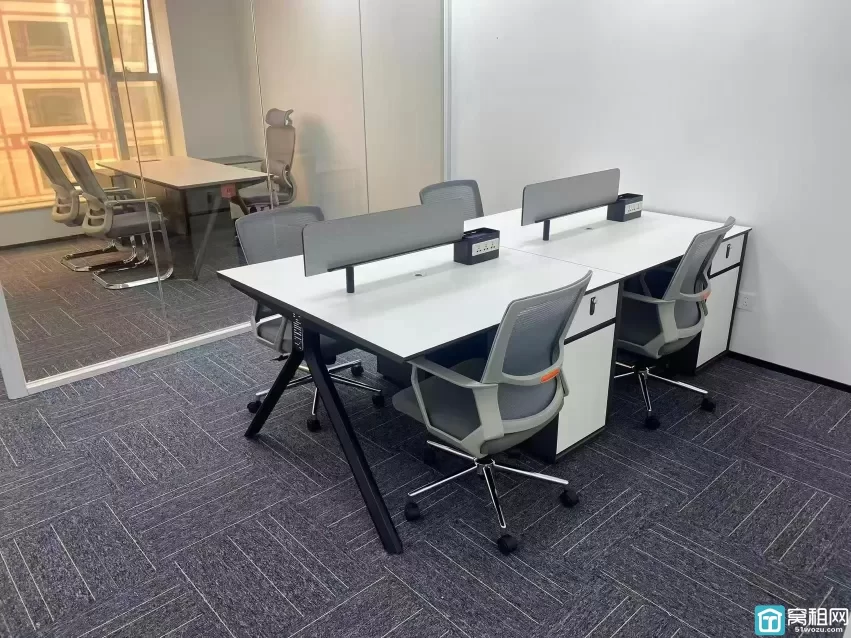 宁波鄞州区波特曼大厦60平米办公室招租1+1格局