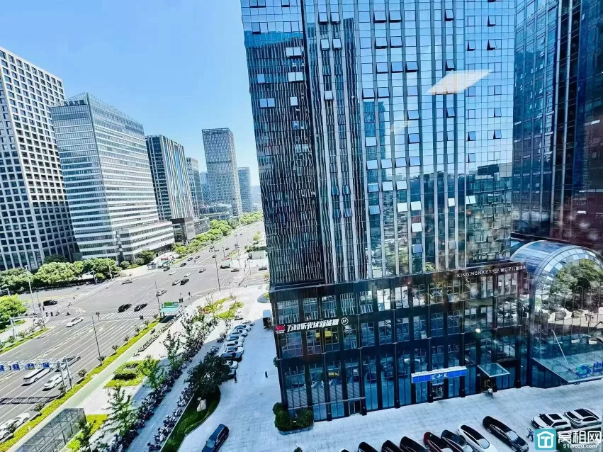 南部双地铁口广博丽景新装 朝南办公室出租80平米特价1.32/平