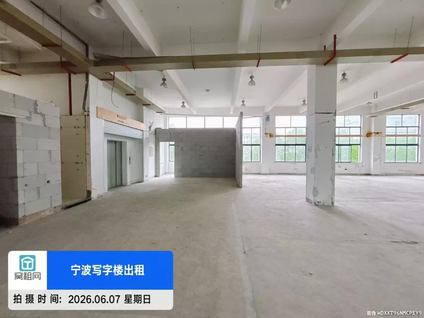宁波君寰中心2150平米厂房出租一层高得房率