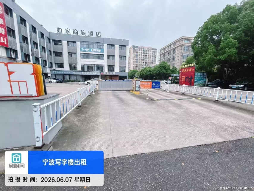 宁波集士港杰迈广场(图10) 宁波集士港杰迈广场(图10)