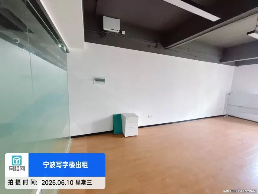宁波地铁2号线路林站钢贸中心大厦出租60平米月租金1500元朝南办公室