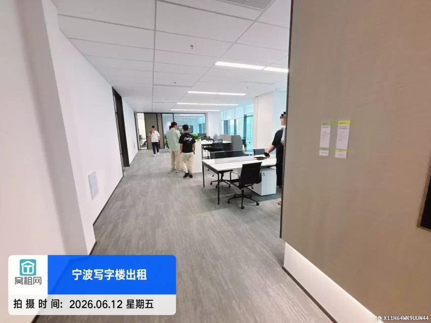 东部新城恒创上品 327㎡精装办公室直租｜5 号线柳隘站地铁口