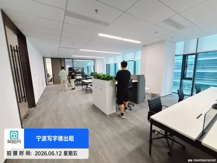 东部新城恒创上品 327㎡精装办公室直租｜5 号线柳隘站地铁口