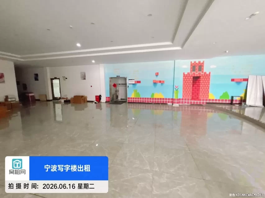 蚁巢空间(图19) 蚁巢空间(图19)