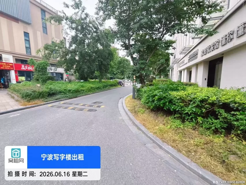 宁波恒一广场写字楼停车收费