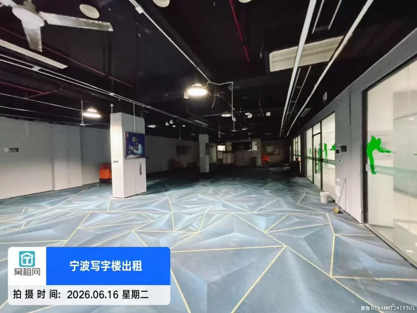 宁波江北洛克洛青创中心464平米原来台球室出租单价0.8元/平米/天