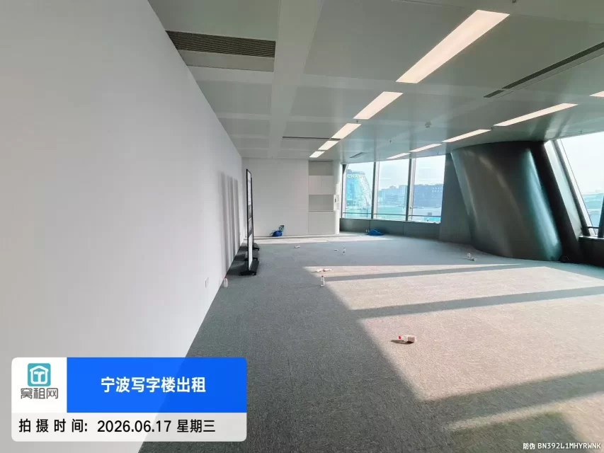 东部新城宁波中心大厦195平米精装修办公室招租单价3.3元(图3) 东部新城宁波中心大厦195平米精装修办公室招租单价3.3元(图3)