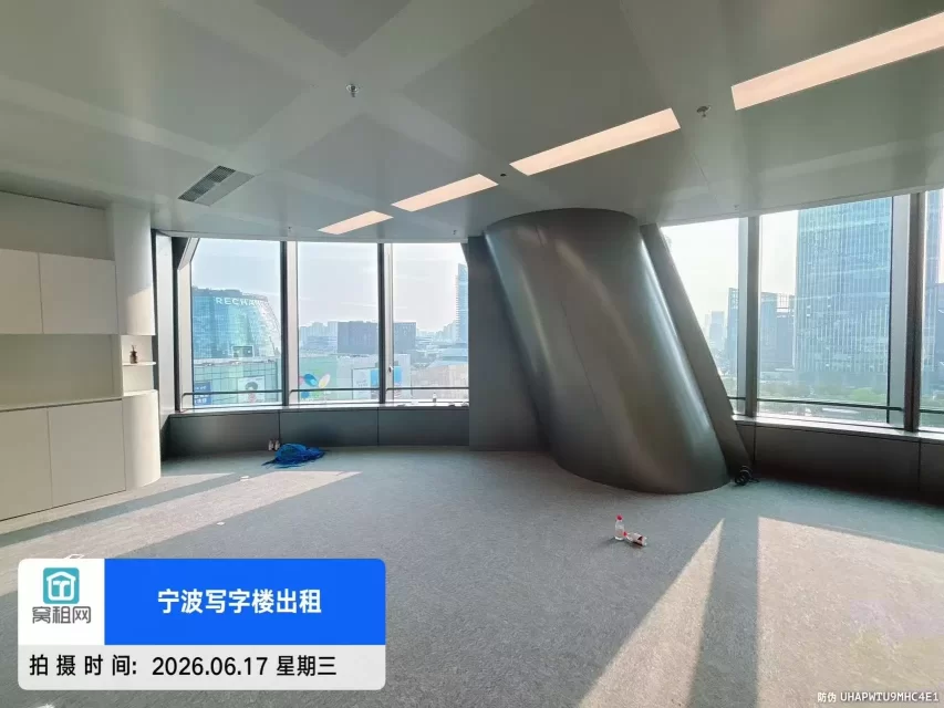 东部新城宁波中心大厦195平米精装修办公室招租单价3.3元(图7) 东部新城宁波中心大厦195平米精装修办公室招租单价3.3元(图7)