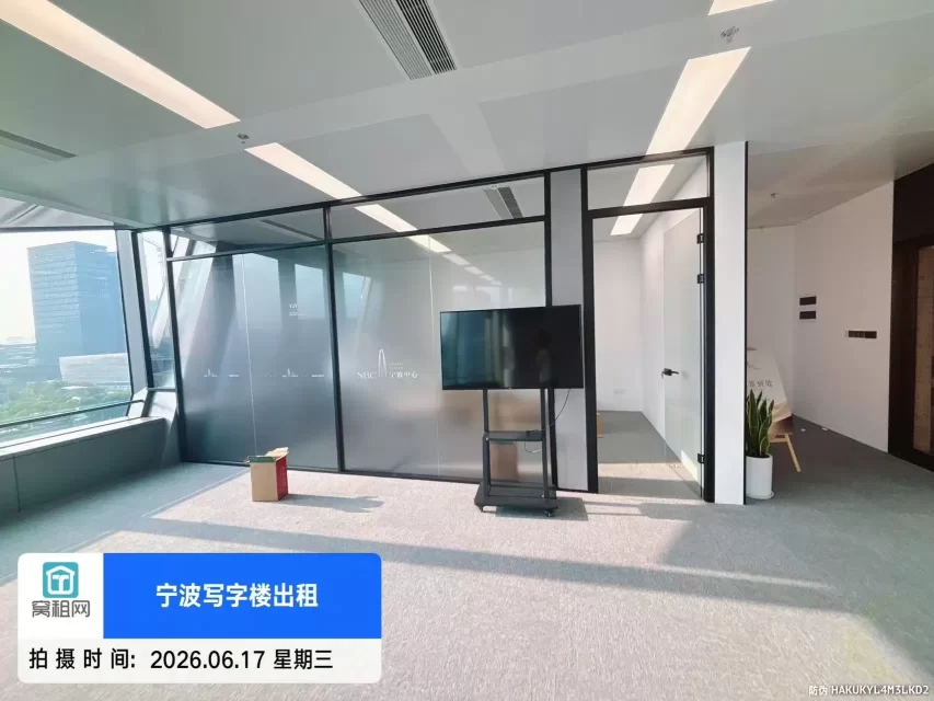 东部新城宁波中心大厦195平米精装修办公室招租单价3.3元(图9) 东部新城宁波中心大厦195平米精装修办公室招租单价3.3元(图9)
