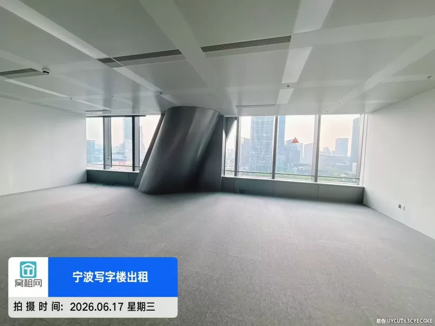 宁波阪急隔壁宁波中心大厦178.81平米精装修朝西办公室出租,单价3元(图4) 宁波阪急隔壁宁波中心大厦178.81平米精装修朝西办公室出租,单价3元(图4)