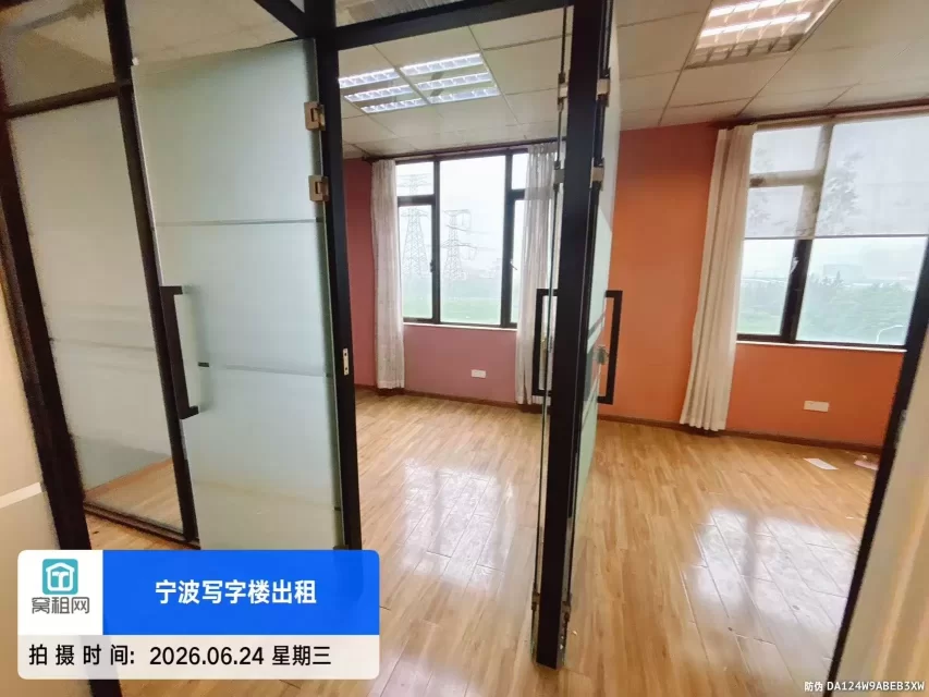宁波和悦大厦86平米精装修朝南写字楼出租3800元/月