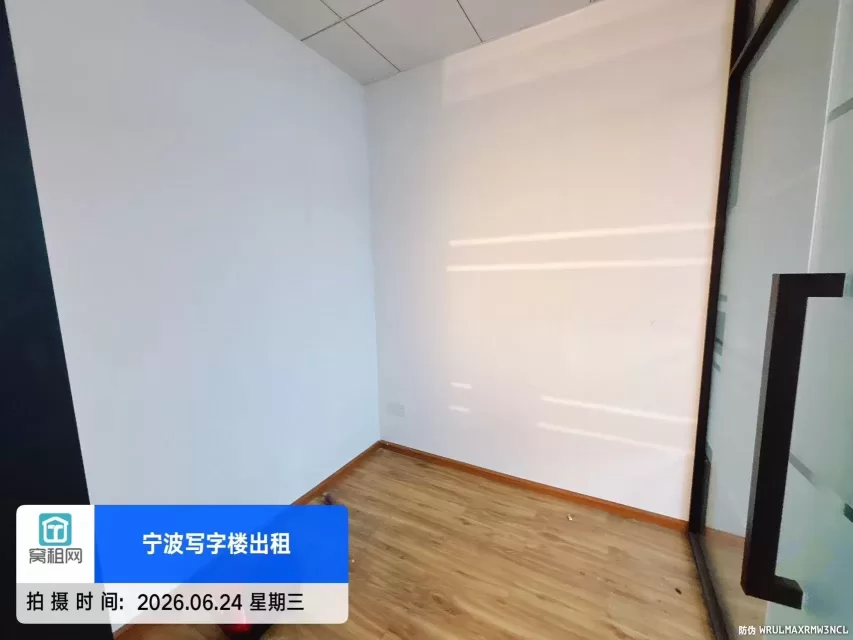 宁波和悦大厦86平米精装修朝南写字楼出租3800元/月