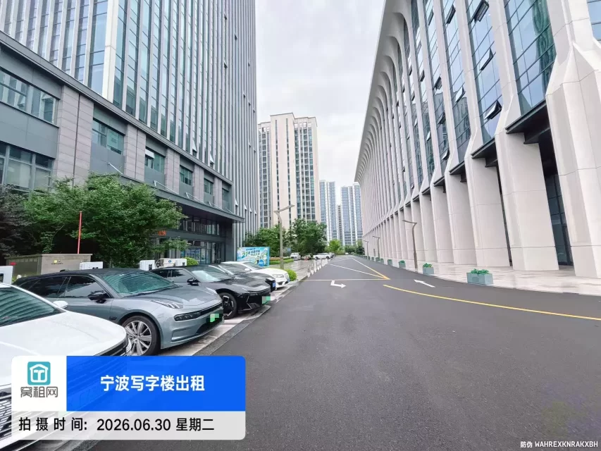 宁波火车站附近甬水桥科创中心停车收费