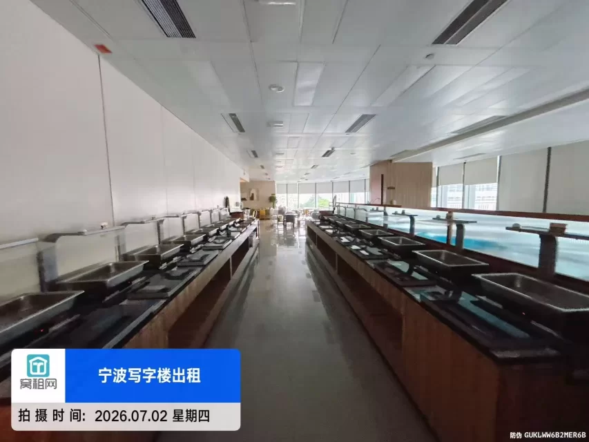 宁波塔450平米带天然气适合做会所餐饮，室内有包厢出售，单价1.3万元