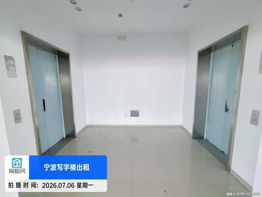 宁波玉米楼600平米整层出租，单价1.5元.平米.天