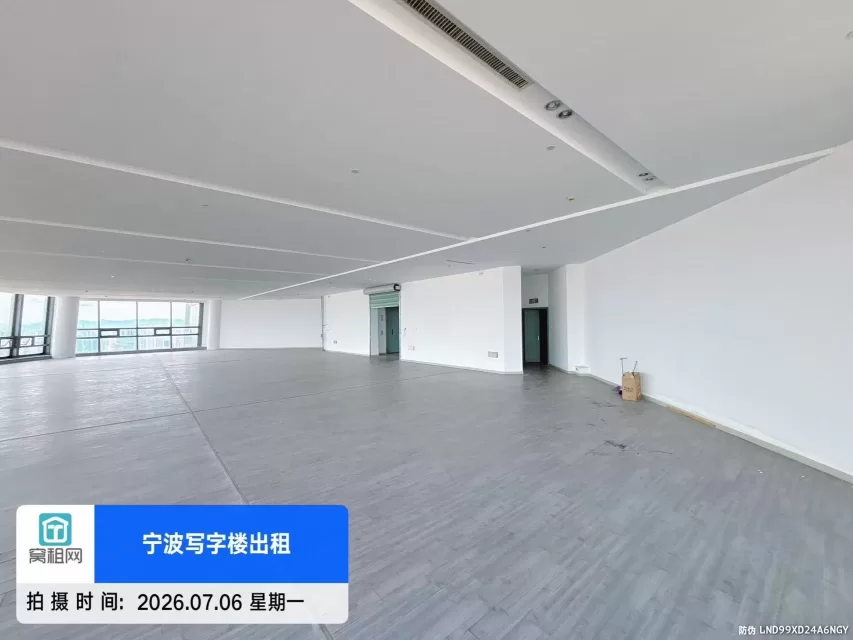 宁波玉米楼600平米整层出租，单价1.5元.平米.天