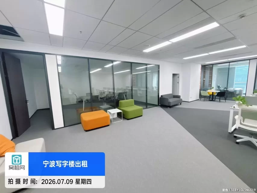 东部新城宁兴国贸大厦395平米朝西办公室招租精装修