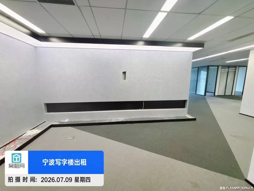 宁波5号线出口宁兴国贸大厦635平米精装修正电梯口位置超级好,租金单价2元/平米/天(图2) 宁波5号线出口宁兴国贸大厦635平米精装修正电梯口位置超级好,租金单价2元/平米/天(图2)