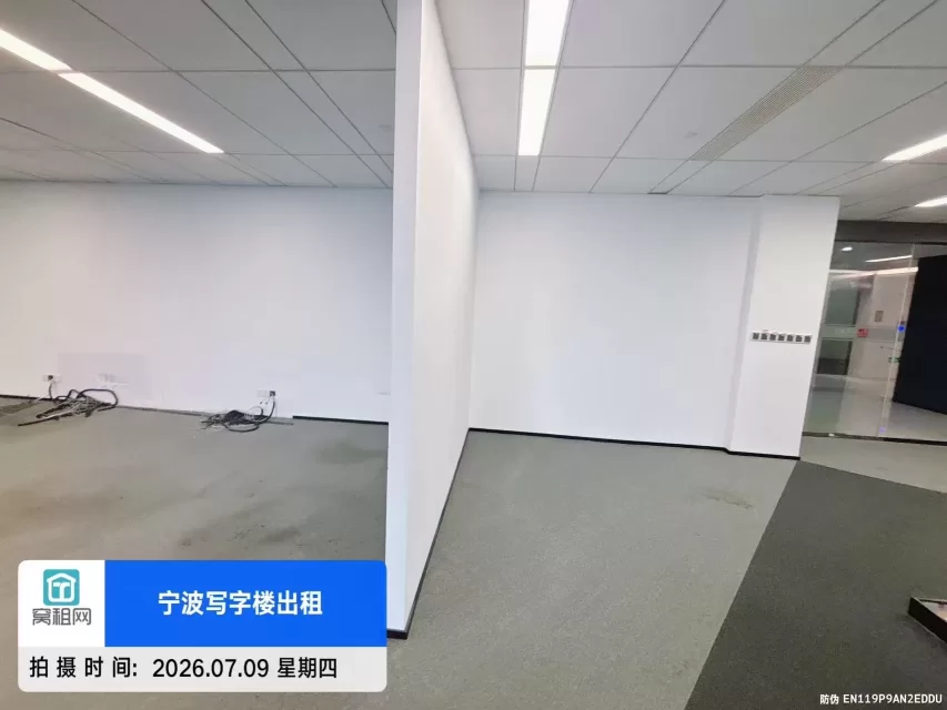 宁波5号线出口宁兴国贸大厦635平米精装修正电梯口位置超级好,租金单价2元/平米/天(图7) 宁波5号线出口宁兴国贸大厦635平米精装修正电梯口位置超级好,租金单价2元/平米/天(图7)
