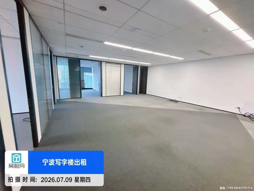 宁波5号线出口宁兴国贸大厦635平米精装修正电梯口位置超级好,租金单价2元/平米/天(图10) 宁波5号线出口宁兴国贸大厦635平米精装修正电梯口位置超级好,租金单价2元/平米/天(图10)