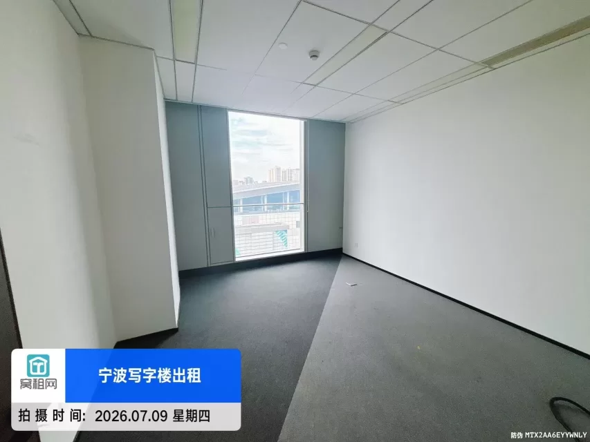 宁波5号线出口宁兴国贸大厦635平米精装修正电梯口位置超级好,租金单价2元/平米/天(图12) 宁波5号线出口宁兴国贸大厦635平米精装修正电梯口位置超级好,租金单价2元/平米/天(图12)
