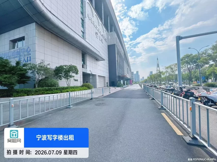 鄞州跨境电商园停车多少一个月？