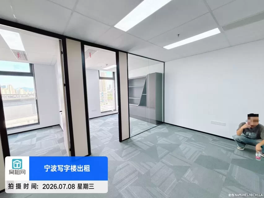宁波鄞州区大润发超市附近云景中心出租97平米全新装修办公室5350元(图3) 宁波鄞州区大润发超市附近云景中心出租97平米全新装修办公室5350元(图3)