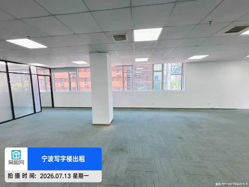 宁波水街创意空间办公室325平米招租3个隔间