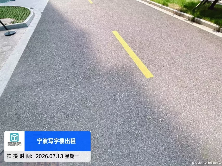 南部商务区3期广融大厦停车费多少(图6) 南部商务区3期广融大厦停车费多少(图8)