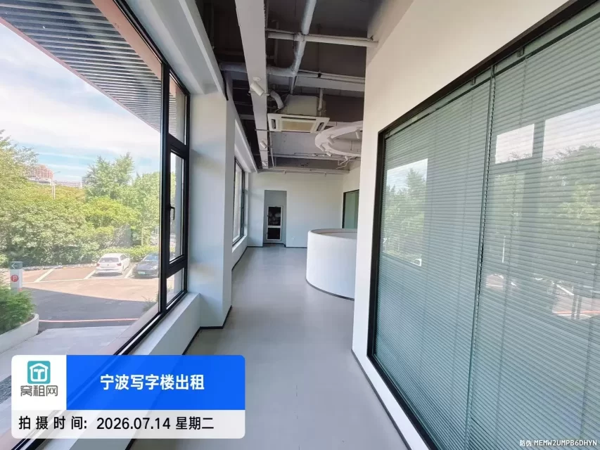 宁波高新区明空间2000平米1+2层出租西南朝向办公会所休闲