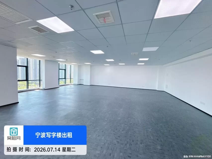 高新区轿辰大厦338平精装修写字楼出租13000元带办公家具