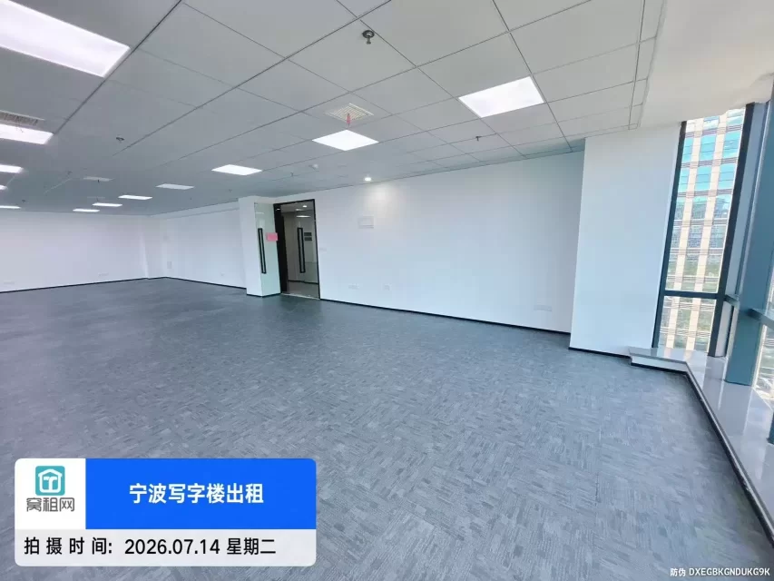高新区轿辰大厦338平精装修写字楼出租13000元带办公家具