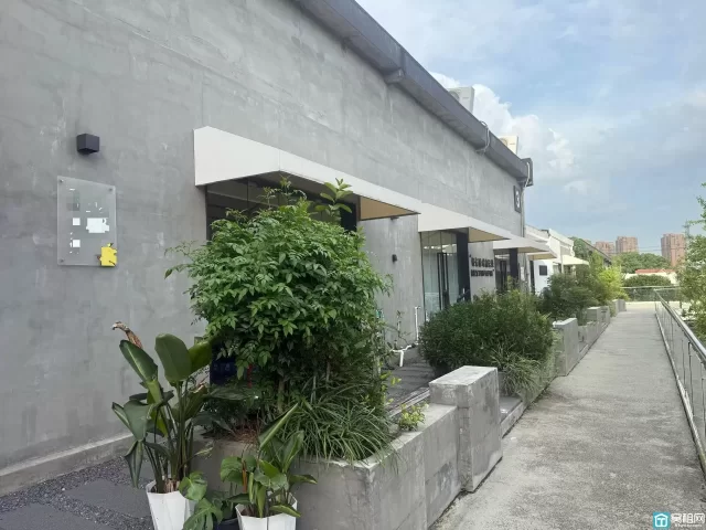 宁波创新设计中心带小花园 260平，价格实惠