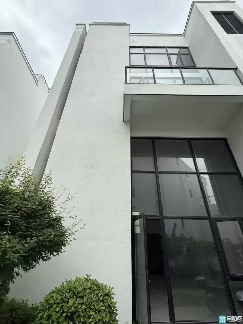 宁波爱租大厦独栋别墅400平米办公室出租8000元/月电梯安装好免租3个月