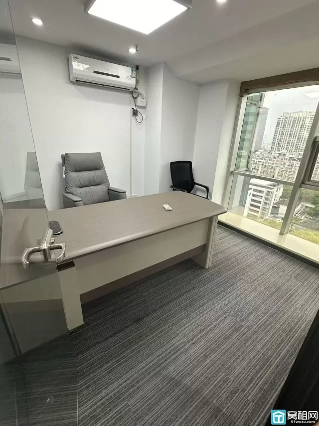 宁波鄞州区老江东·会展中心大厦面积：105m²  单价：1.1元/m²/天