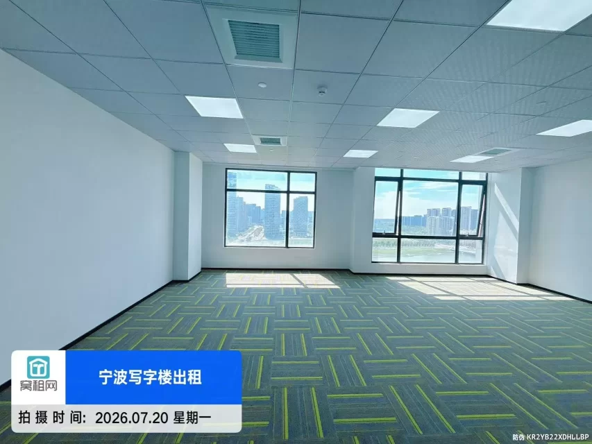 宁波杭州湾绿地创智中心大厦101.99平米精装修办公室出租