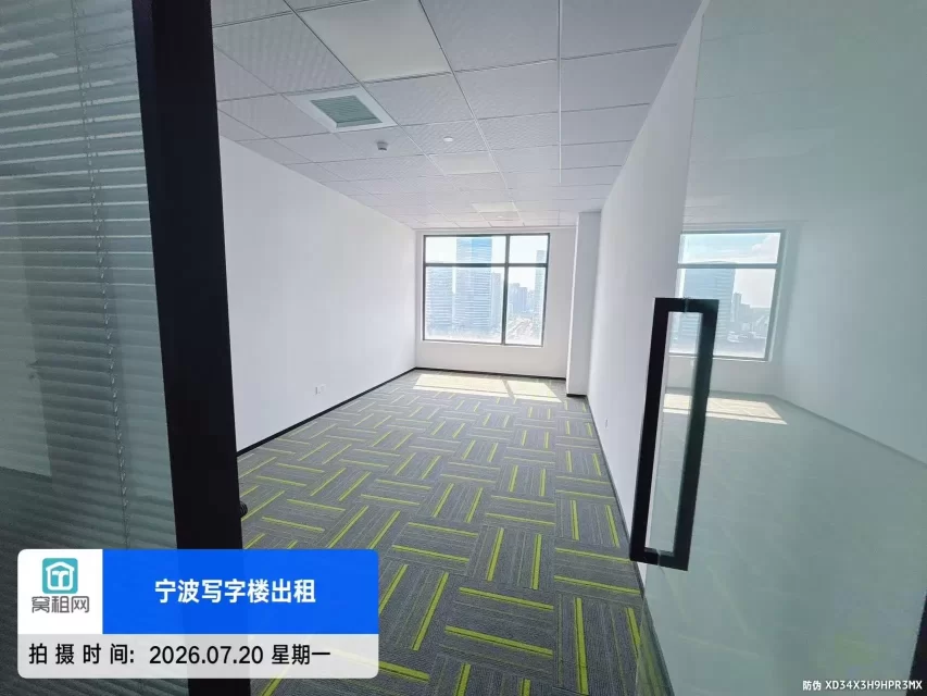 宁波杭州湾绿地创智中心大厦101.99平米精装修办公室出租