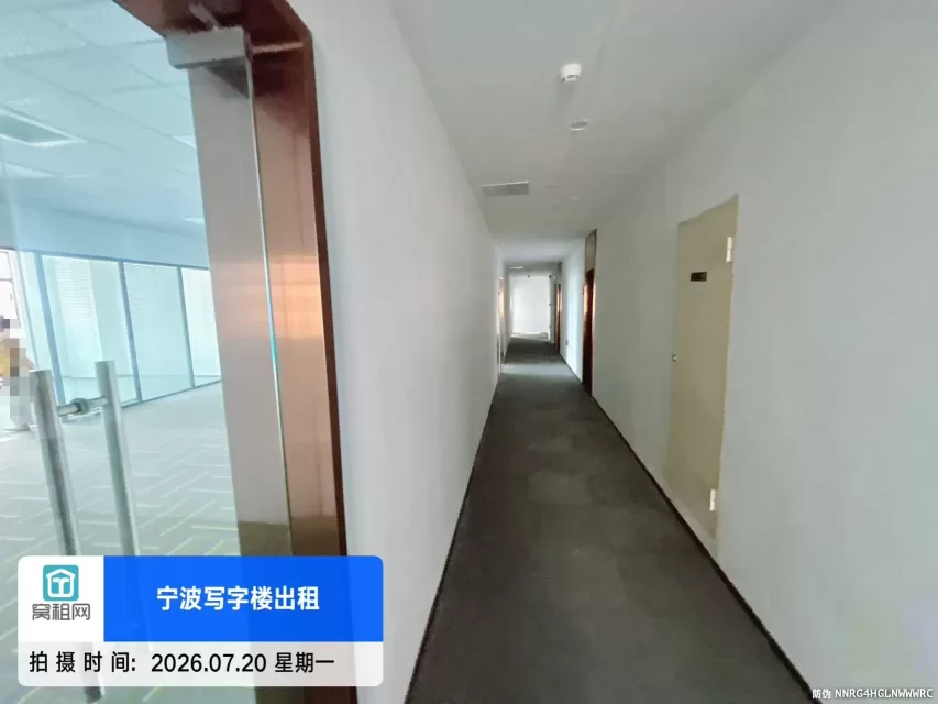 宁波绿地智创中心127.29平米精装修出租3485元朝南办公室